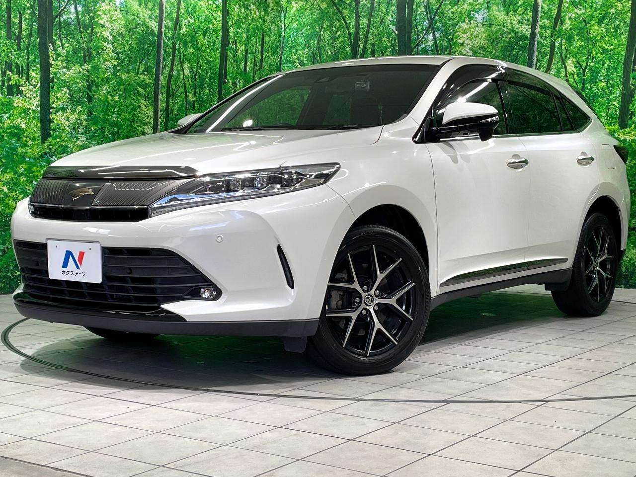 2020 Toyota Harrier Premium Style Noir
