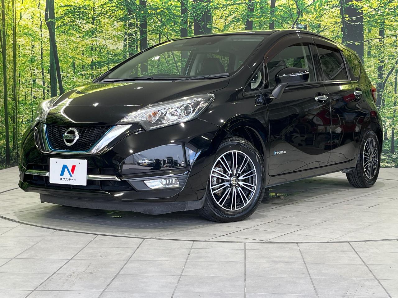 2017 Nissan Note e-POWER e-POWER Medalist