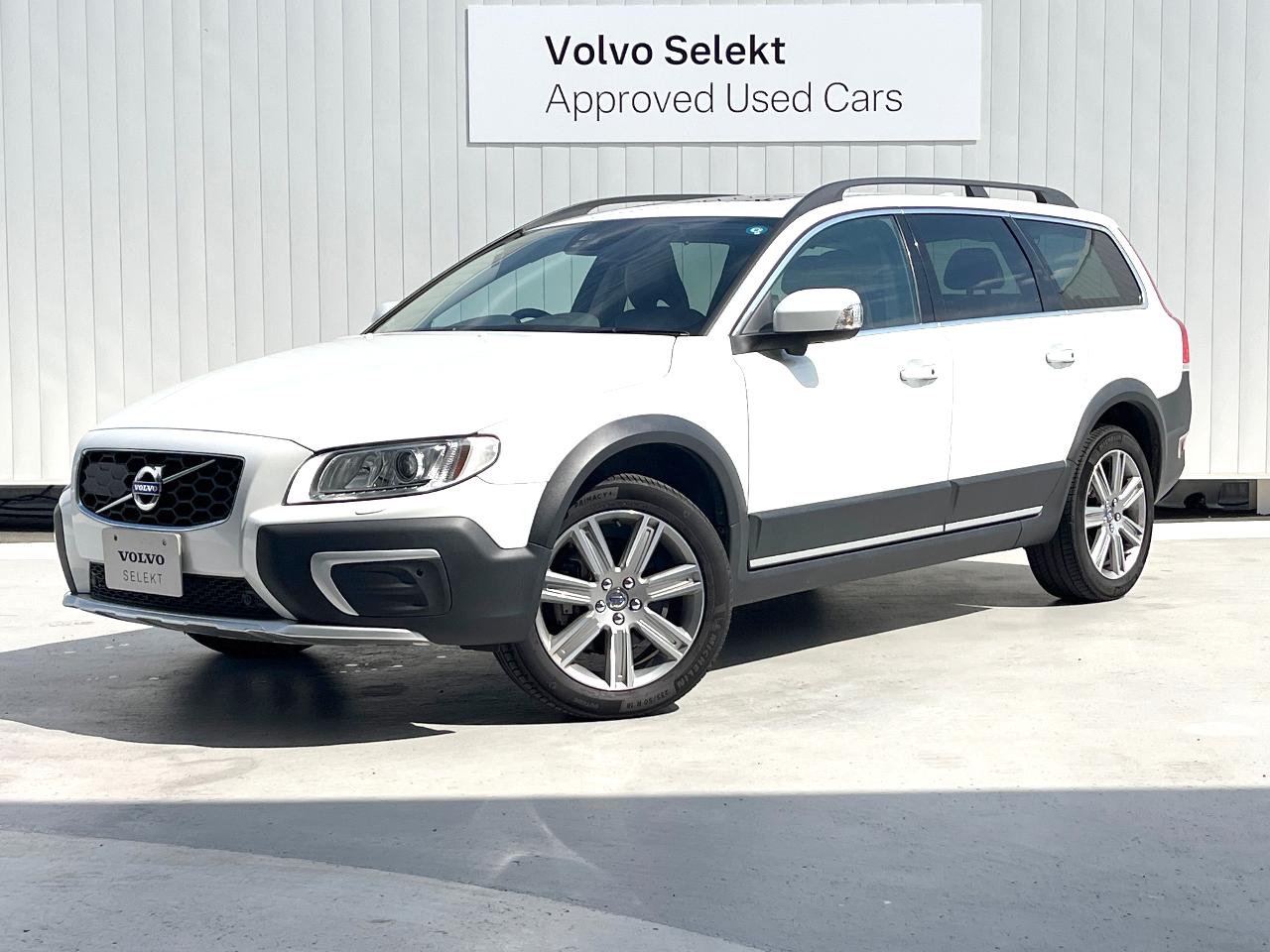 2016 Volvo XC70 T5 AWD Classic