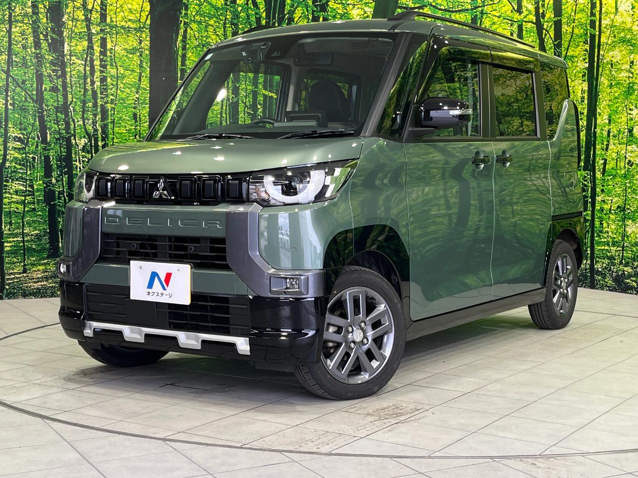 2024 Mitsubishi Delica Mini T Premium