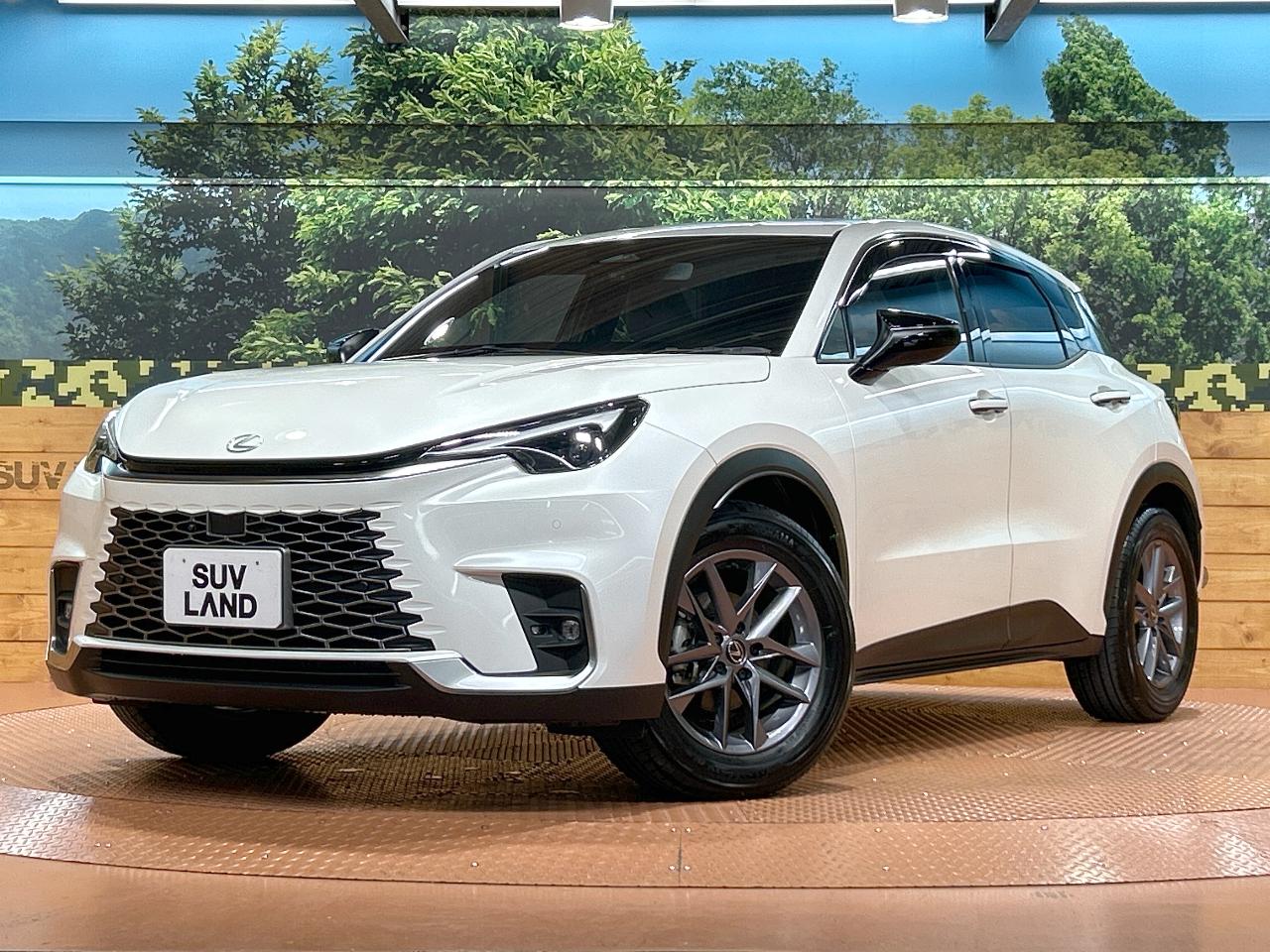 2025 Lexus LBX Hybrid Elegant