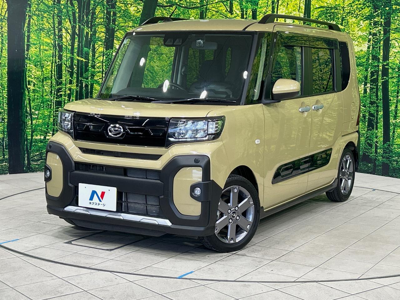 2023 Daihatsu Tanto Fun Cross Fun Cross Turbo