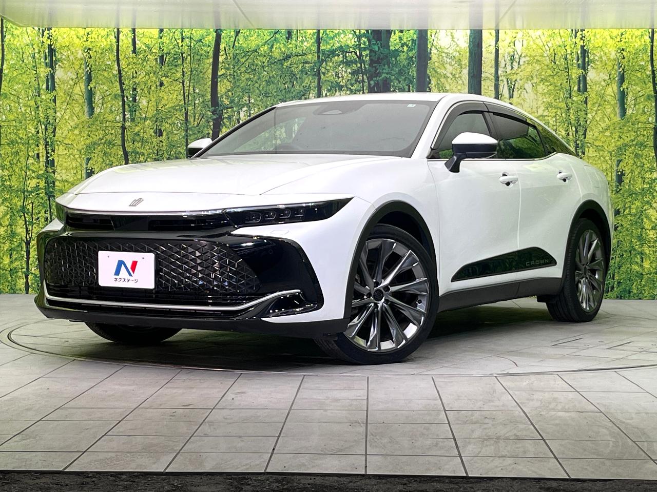2023 Toyota Crown Crossover G Advanced Leather Package