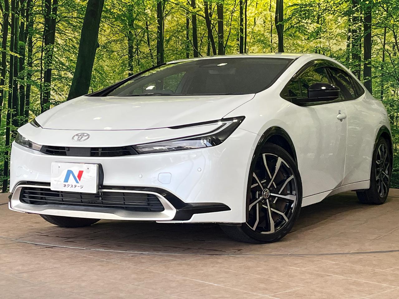 2023 Toyota Prius PHEV Z