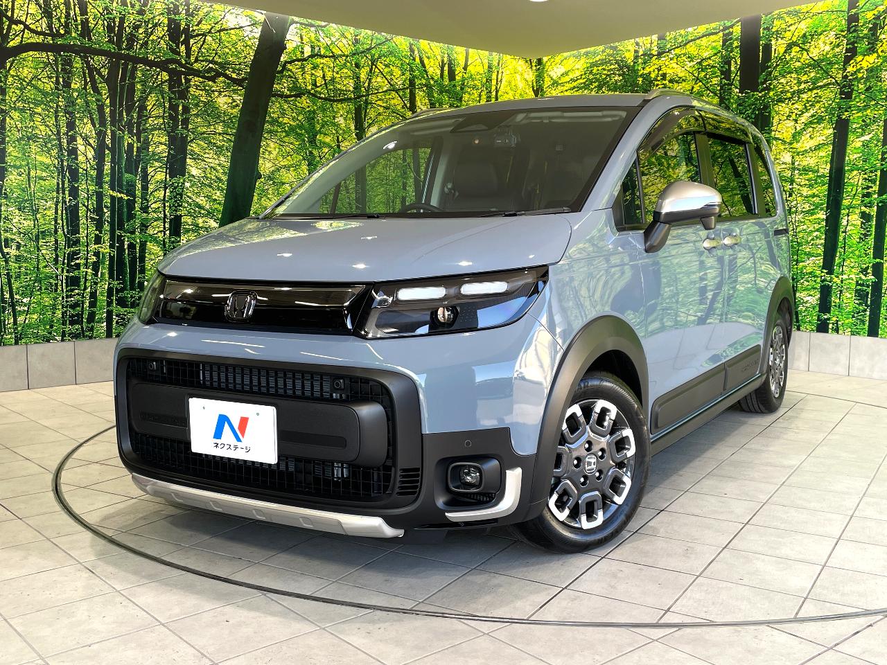 2025 Honda Freed Hybrid e:HEV Crosstar