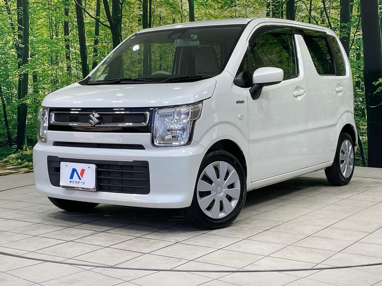 2018 Suzuki WagonR Hybrid FX Safety Package equipped vehicle