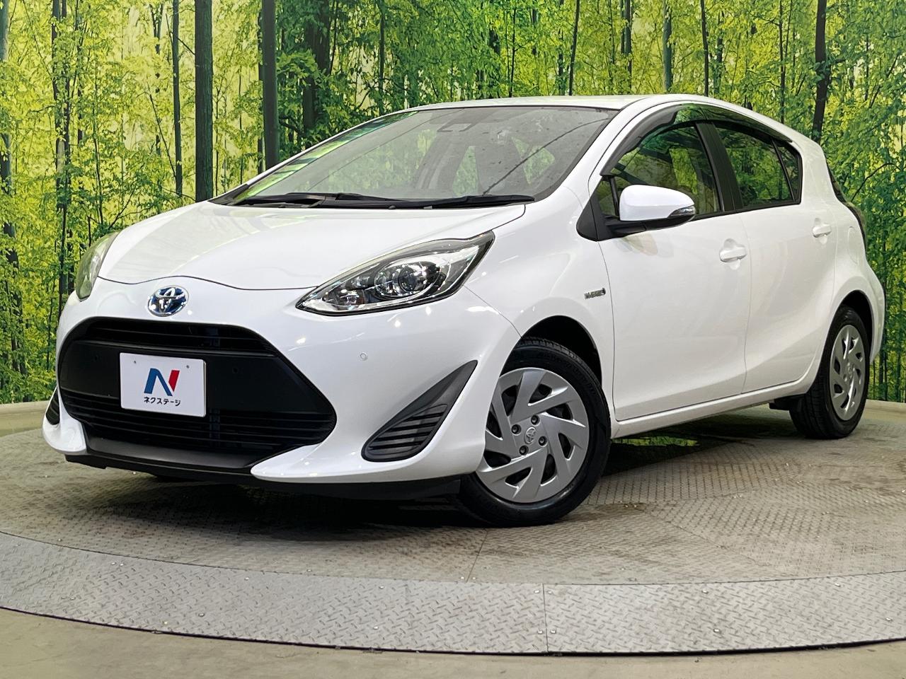 2018 Toyota Aqua L