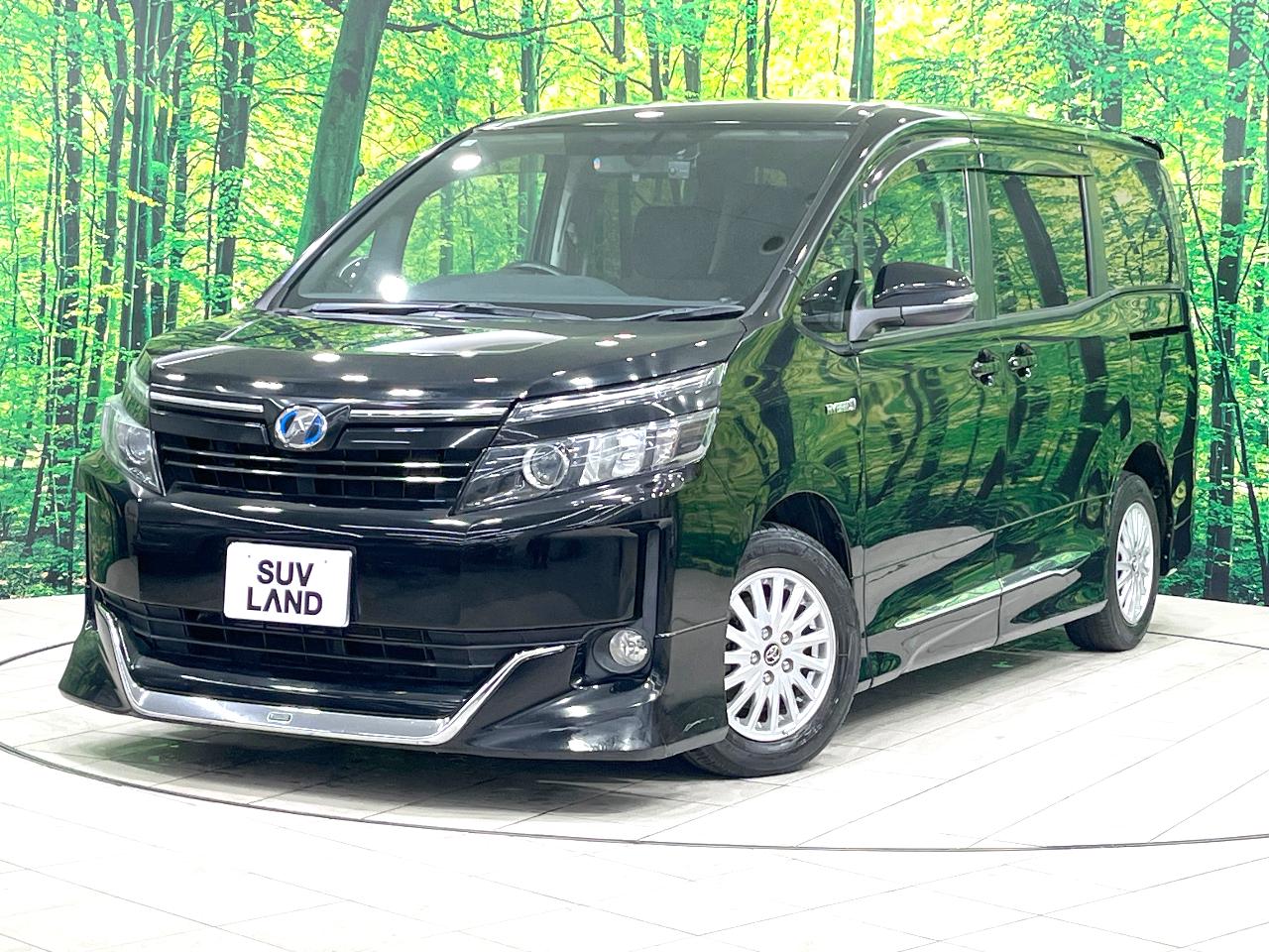 2015 Toyota Voxy Hybrid Hybrid V