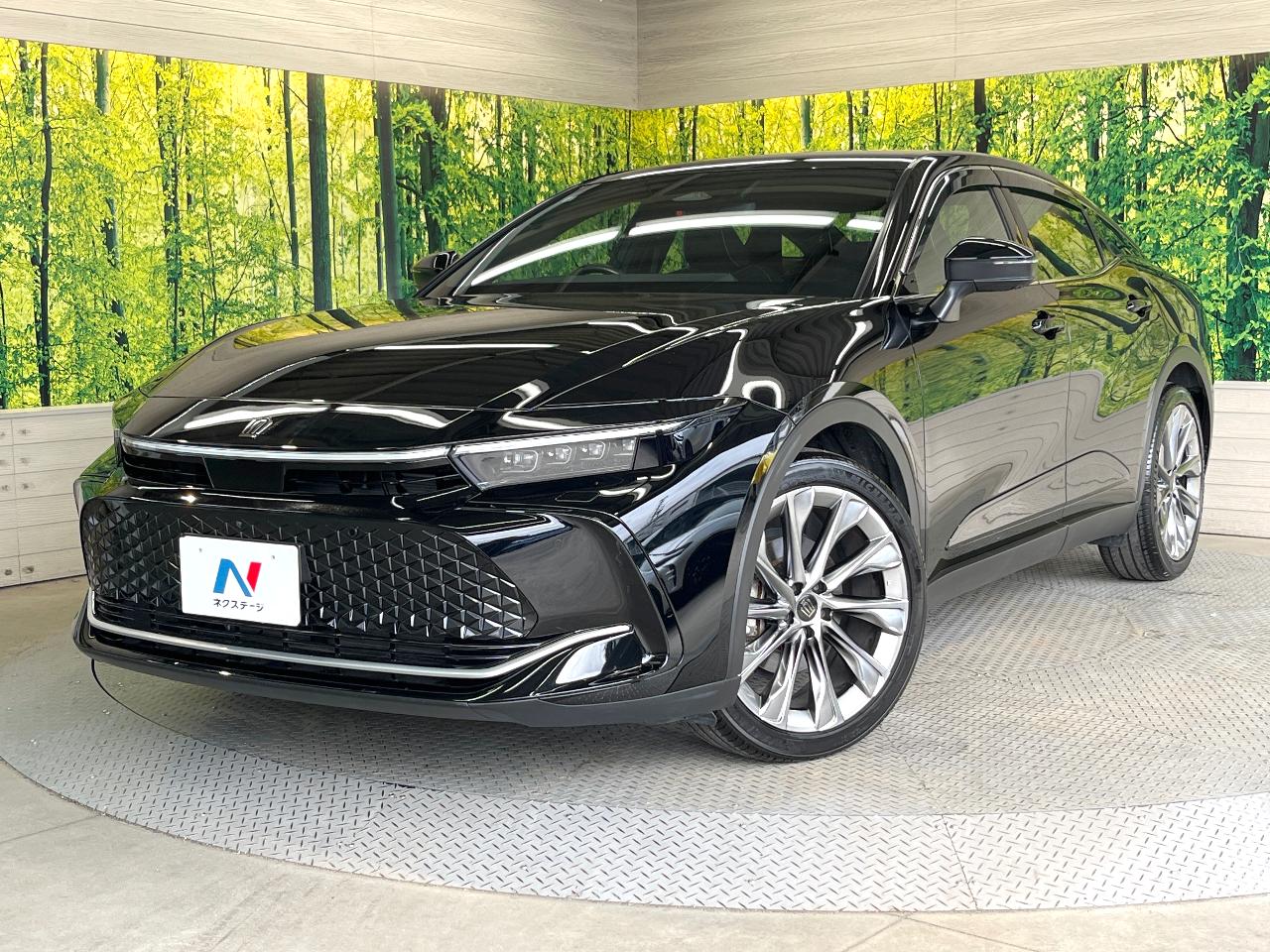2022 Toyota Crown Crossover G Advanced Leather Package