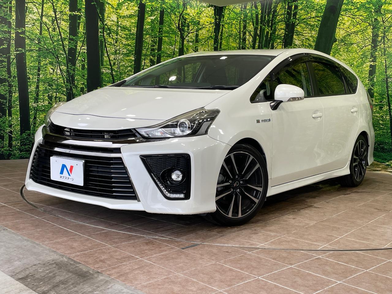 2016 Toyota Prius a S Touring Selection G's