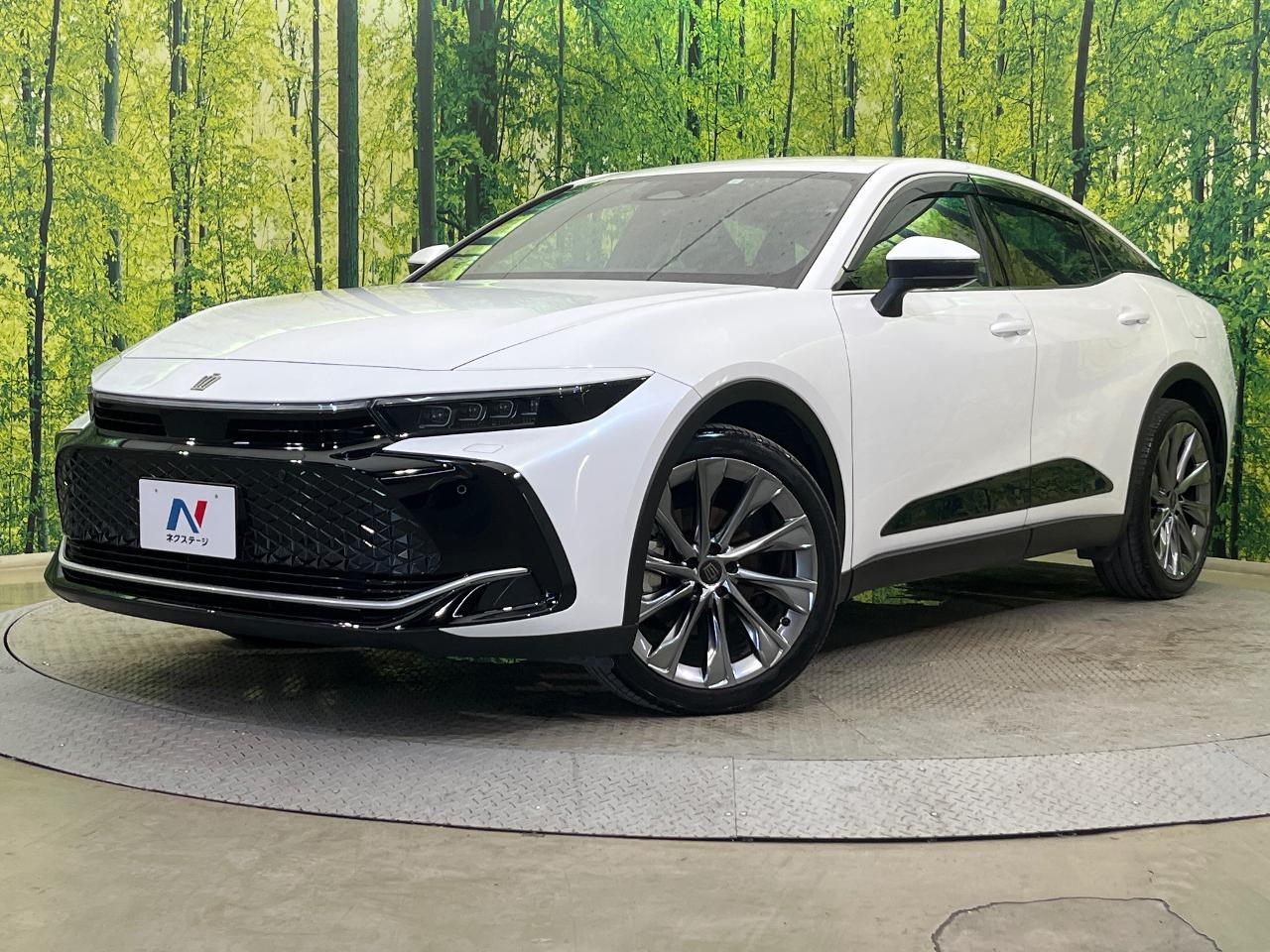 2023 Toyota Crown Crossover G Advanced Leather Package