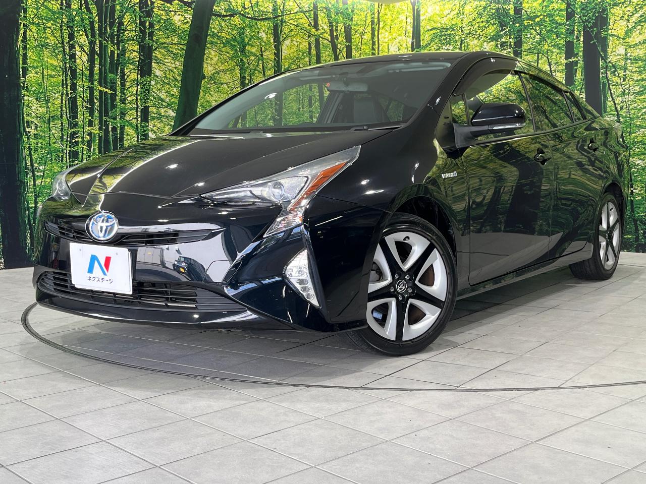 2016 Toyota Prius S Touring Selection