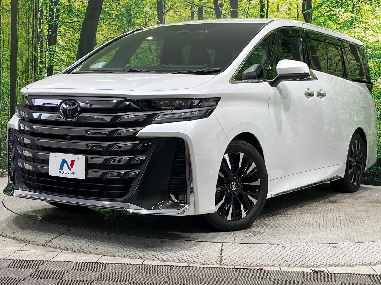 2024 Toyota Vellfire Hybrid Hybrid Executive Lounge