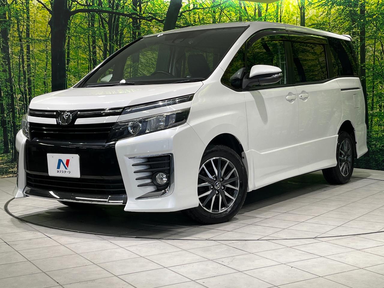 2016 Toyota Voxy ZS
