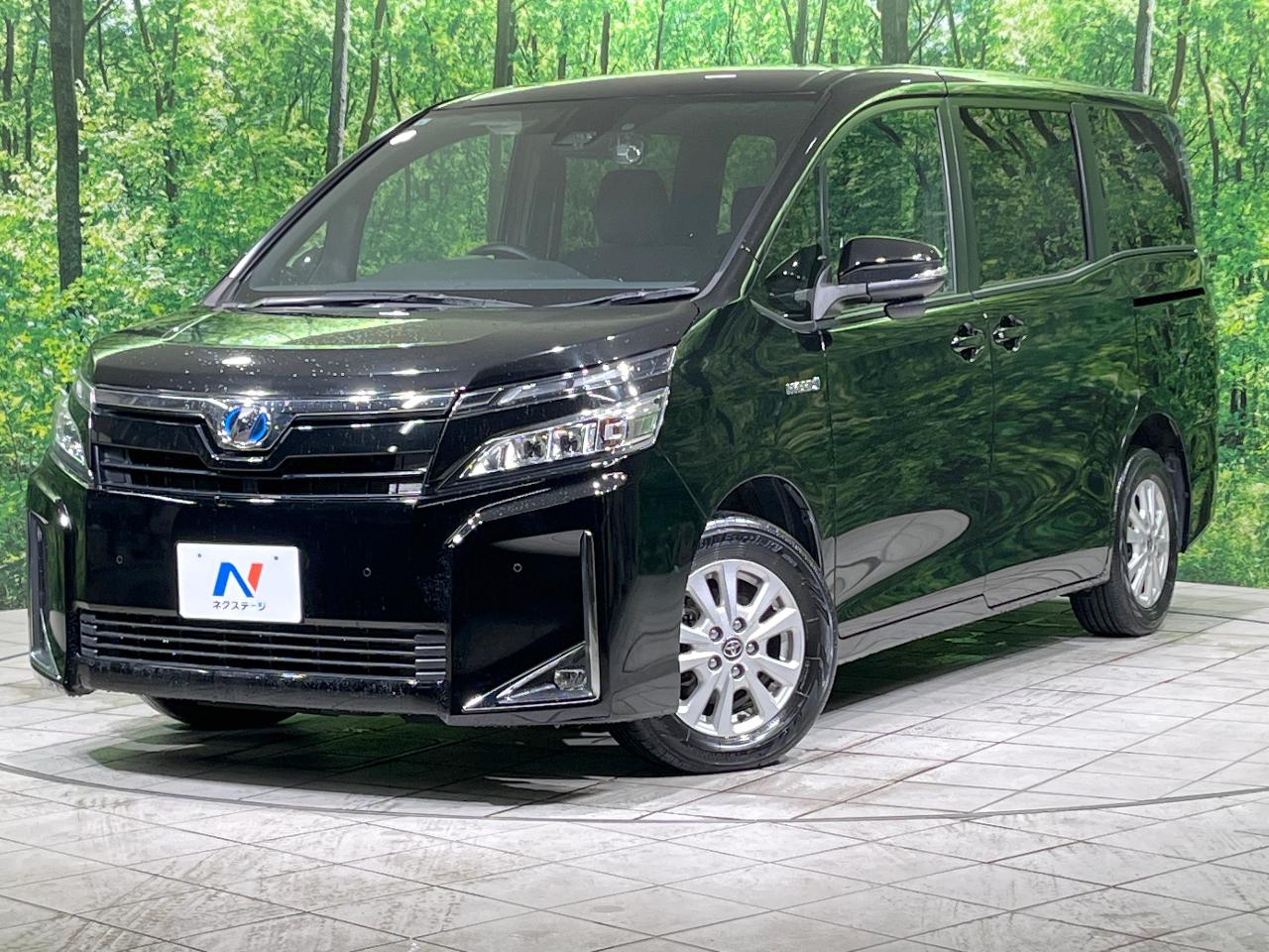 2019 Toyota Voxy Hybrid Hybrid V