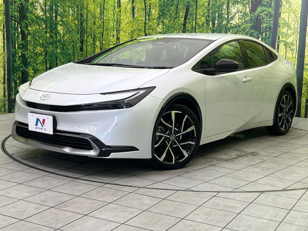 2024 Toyota Prius PHEV Z