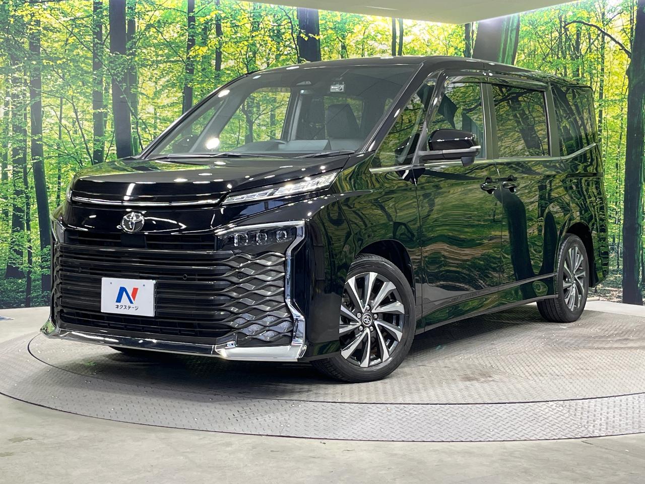 2023 Toyota Voxy S-Z