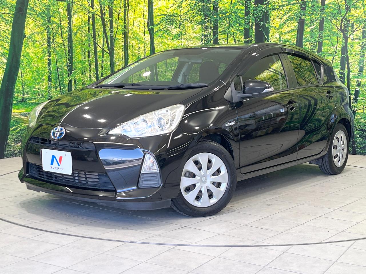 2012 Toyota Aqua S