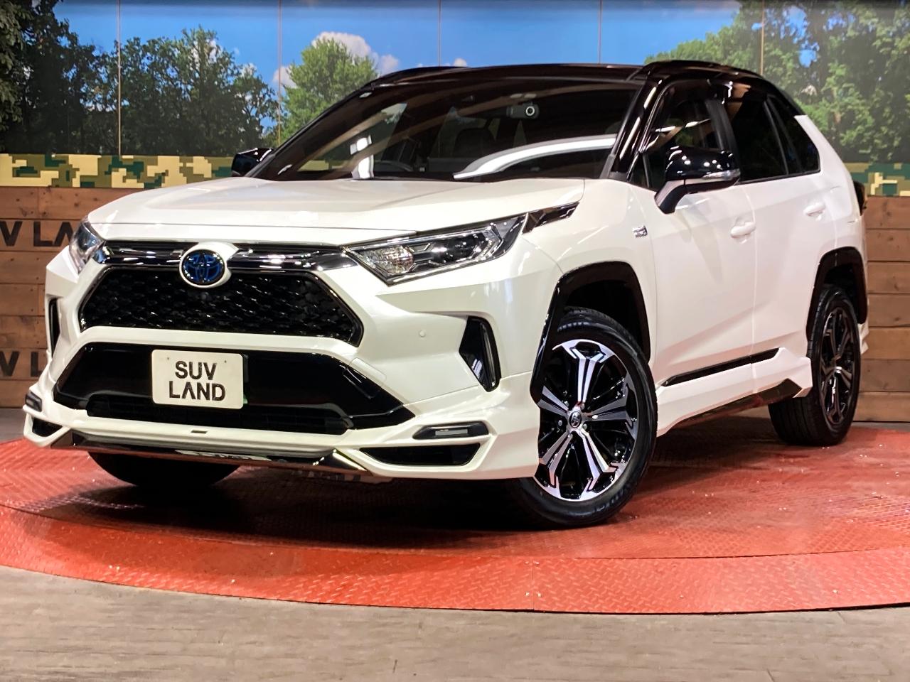 2021 Toyota RAV4 PHEV Black Tone