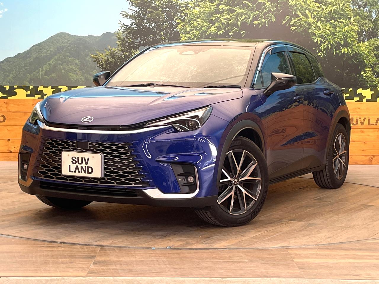 2024 Lexus LBX Hybrid Cool