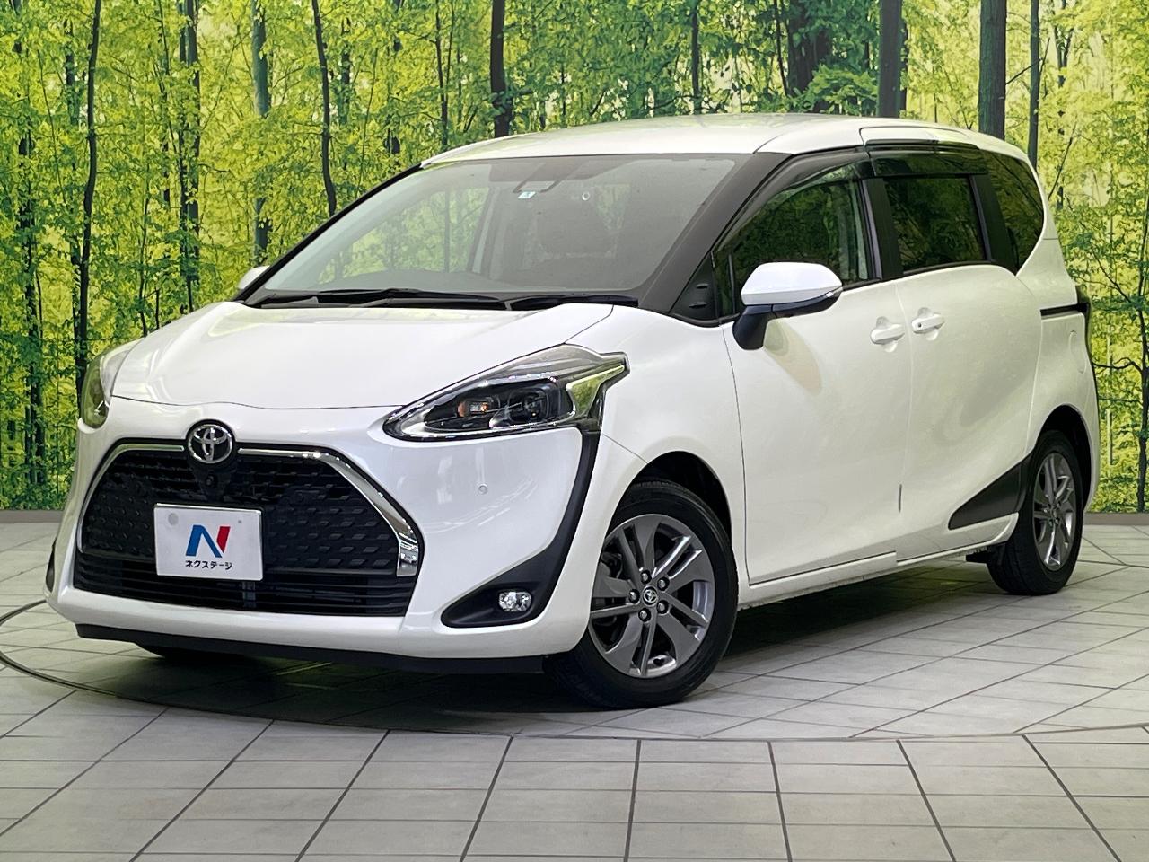 2022 Toyota Sienta G
