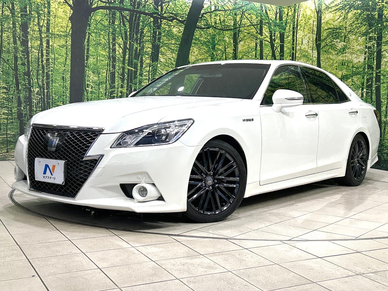 2013 Toyota Crown Hybrid Athlete S