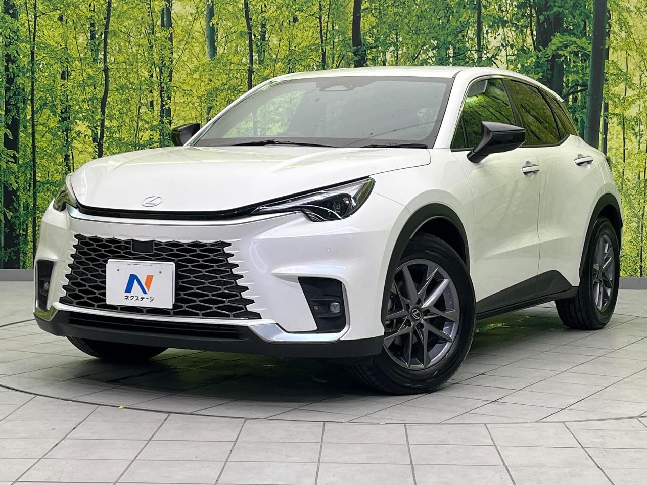 2025 Lexus LBX Hybrid Elegant