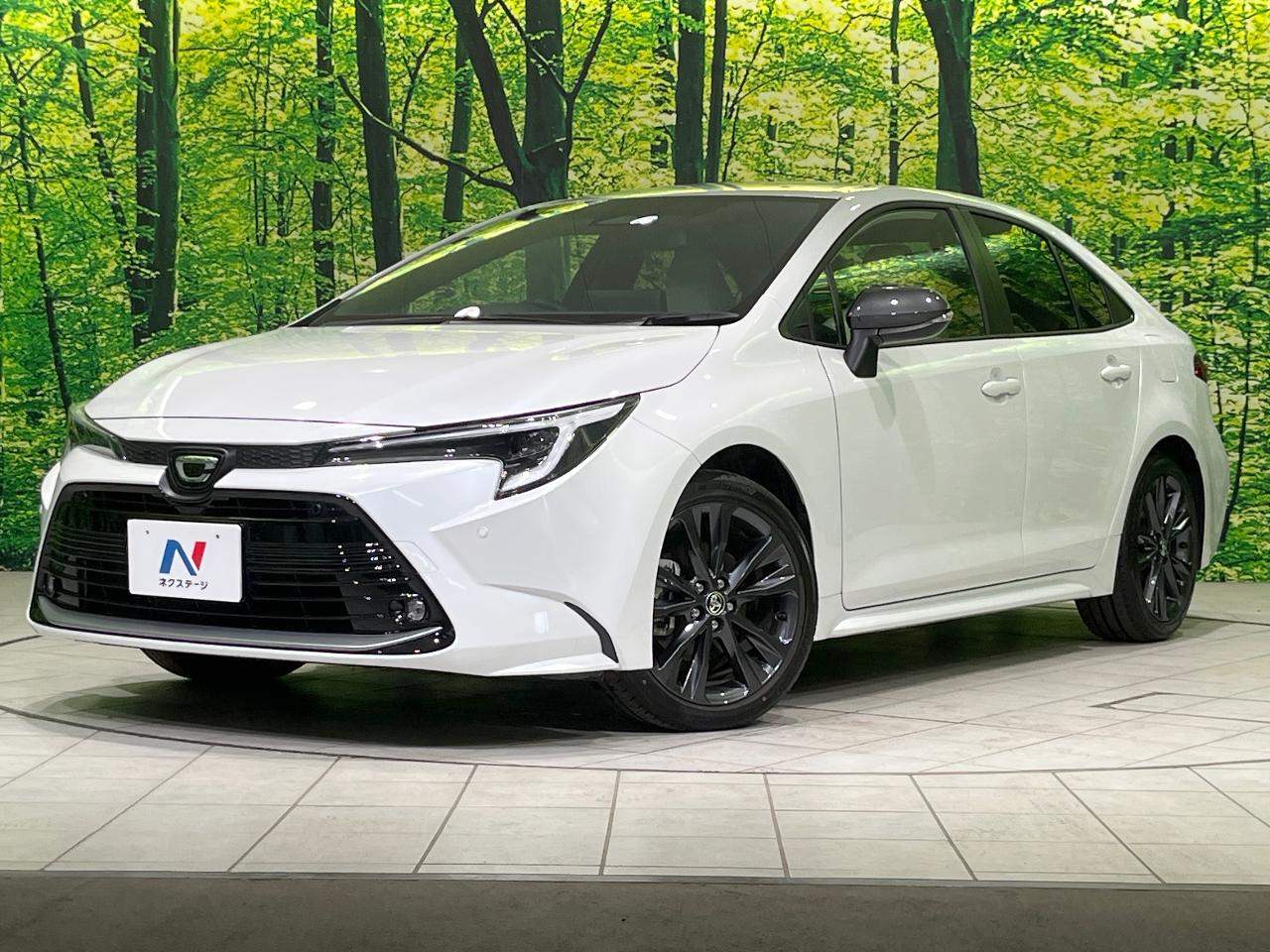 2026 Toyota Corolla Sedan Hybrid Hybrid Double V