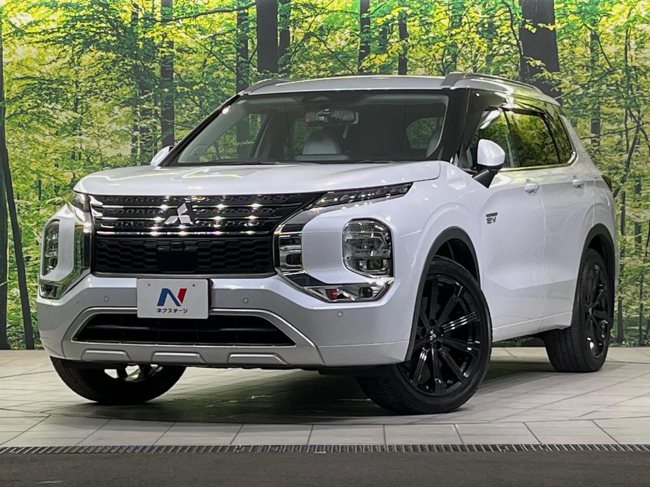 2022 Mitsubishi Outlander PHEV P