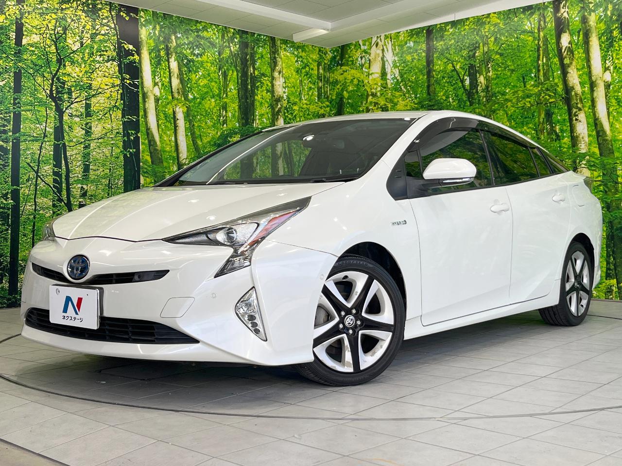 2017 Toyota Prius A Touring Selection
