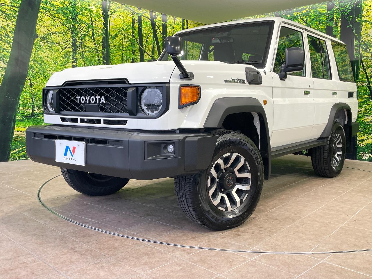 2025 Toyota LandCruiser 70 Wagon AX
