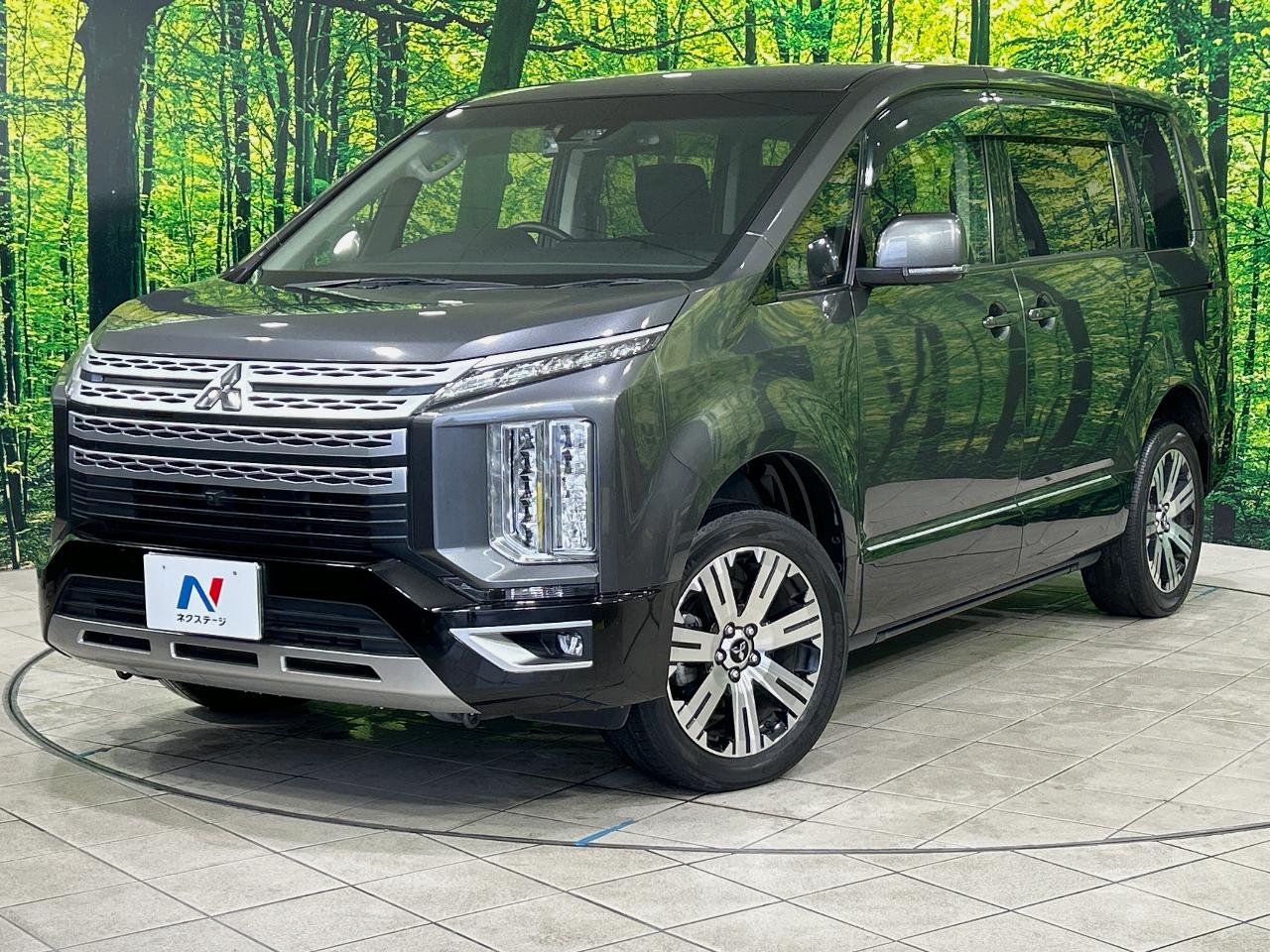 2021 Mitsubishi Delica D5 G Power Package
