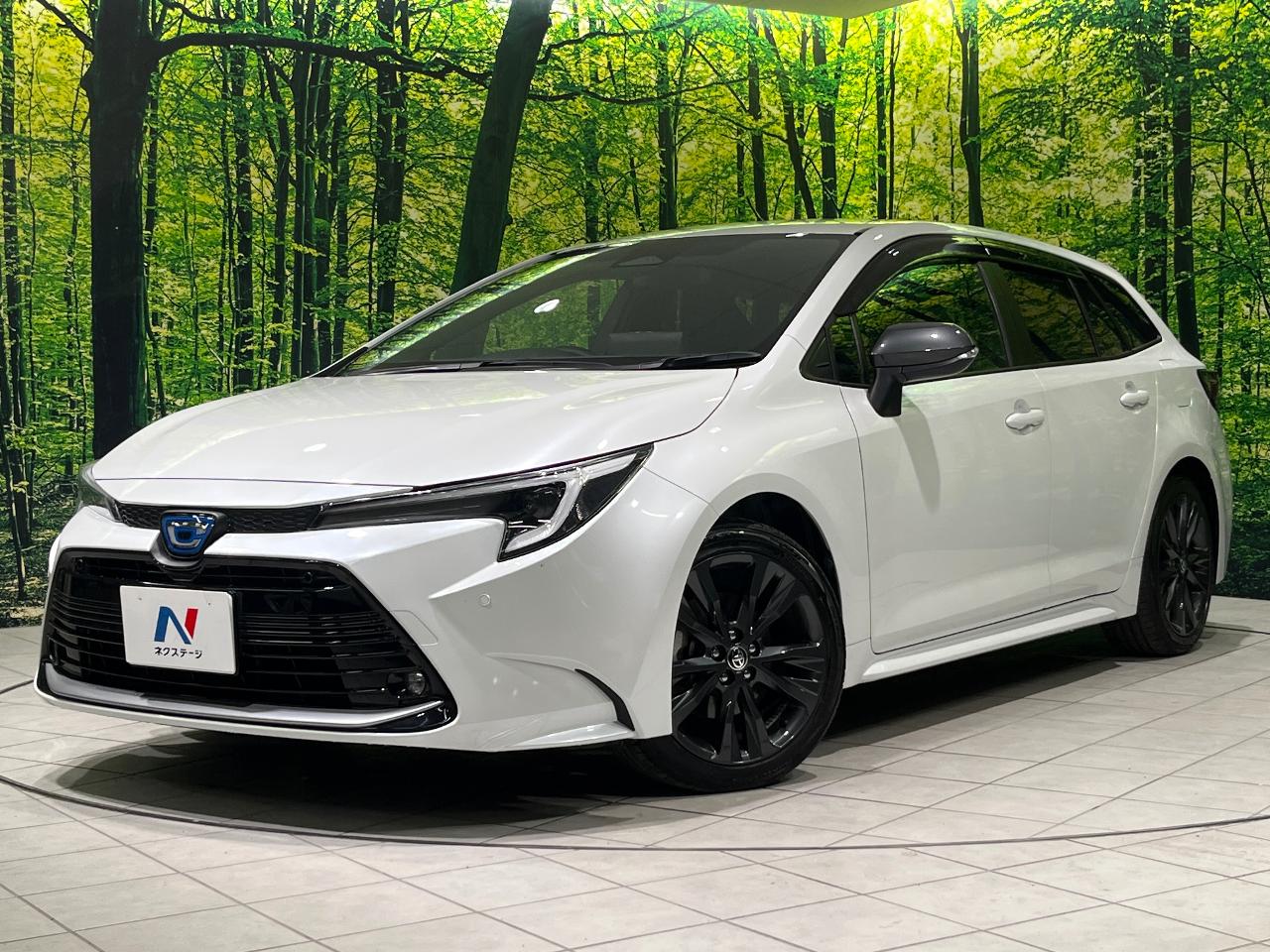 2023 Toyota Corolla Touring HV Hybrid Double V