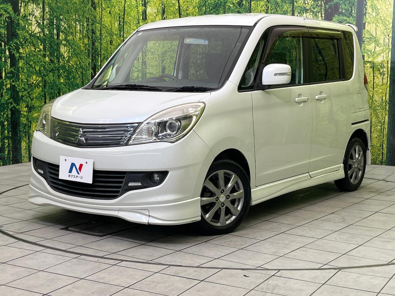 2012 Mitsubishi Delica D2