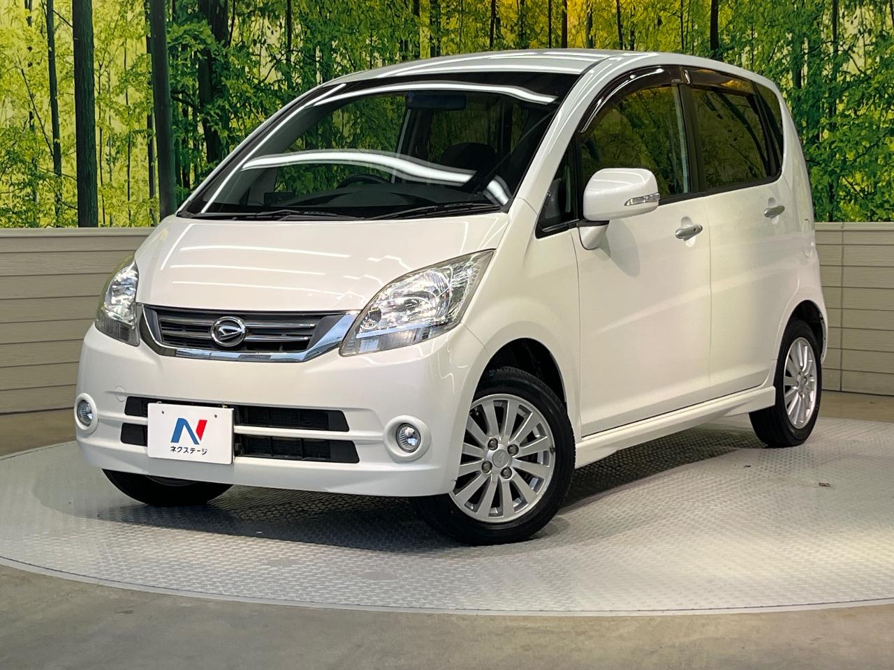 2009 Daihatsu Move X VS