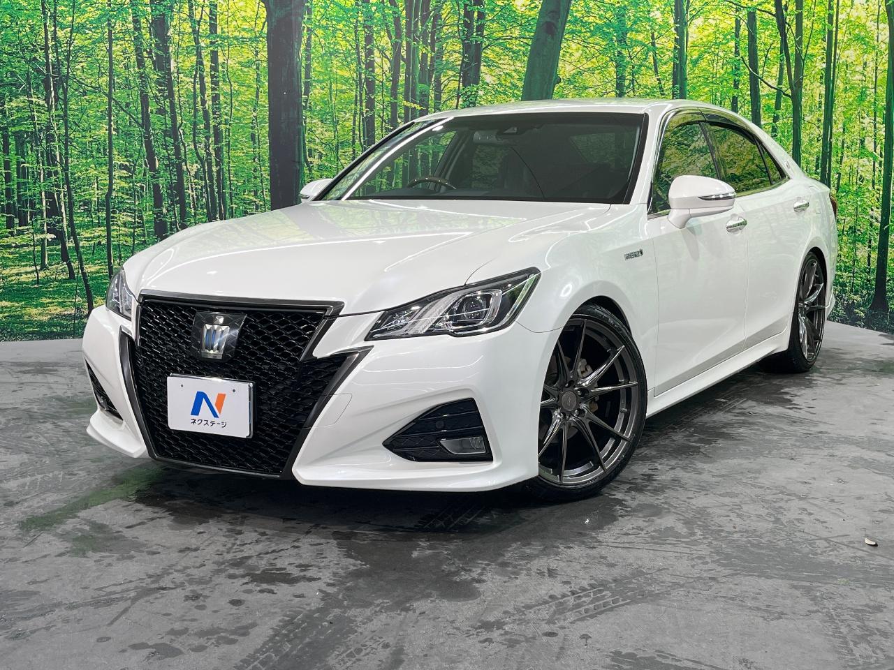 2016 Toyota Crown Hybrid Athlete S J-Frontier