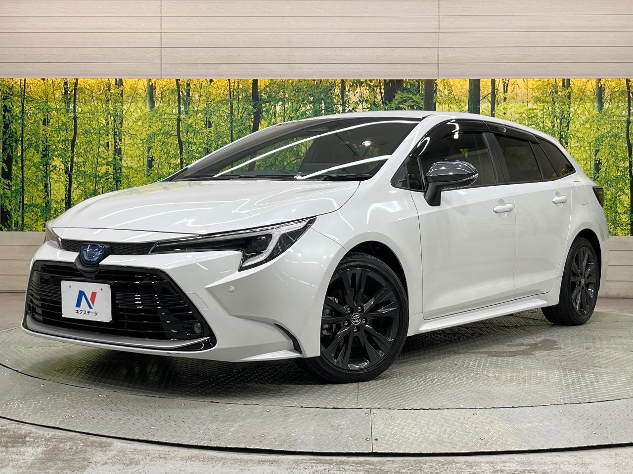 2023 Toyota Corolla Touring HV Hybrid Double V