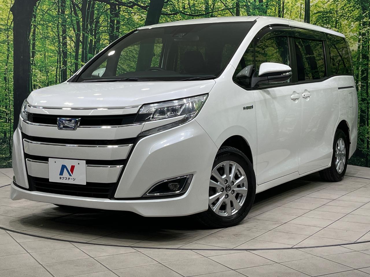 2017 Toyota Noah Hybrid Hybrid G