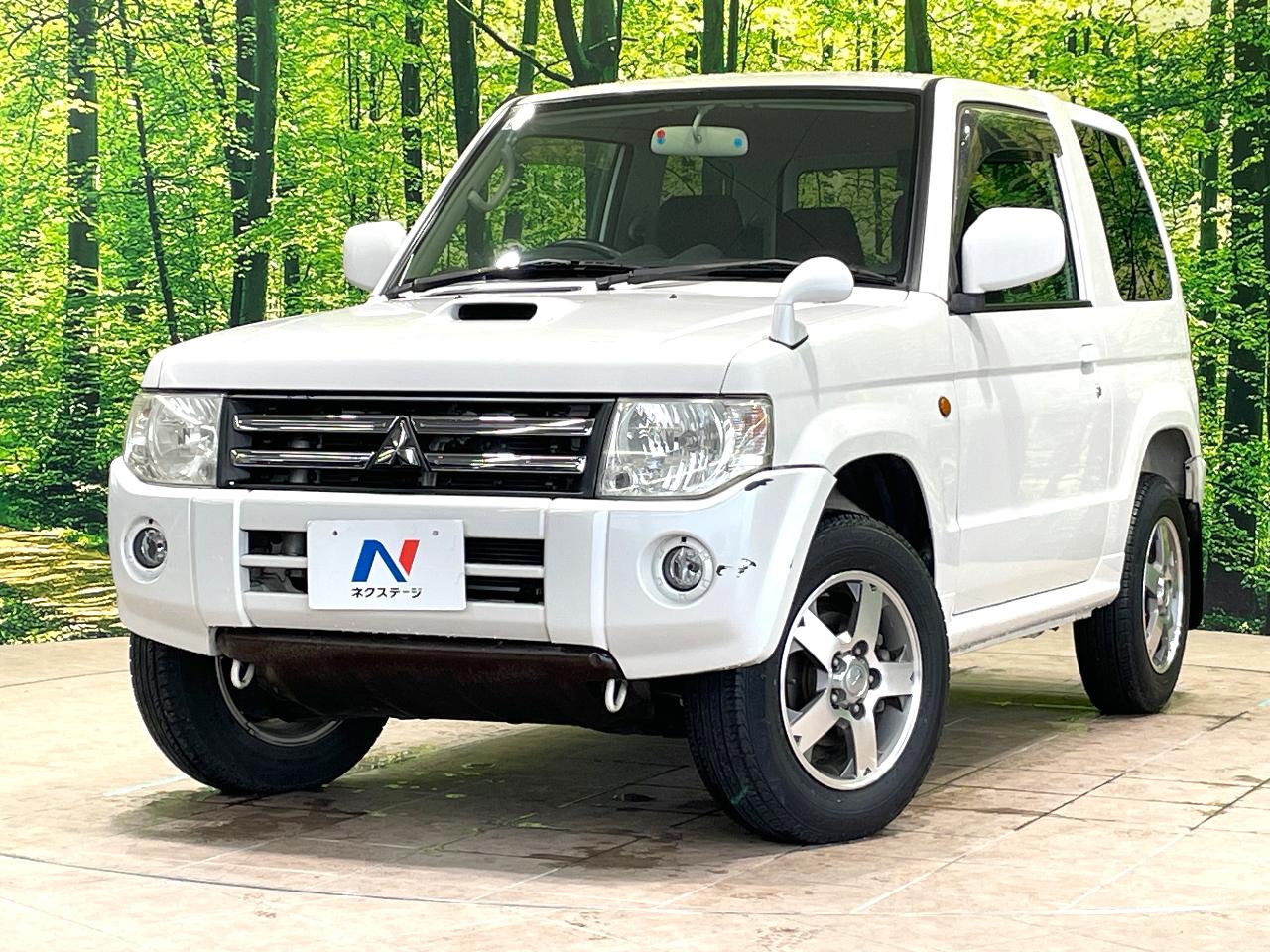 2009 Mitsubishi Pajeromini White Pearl Select