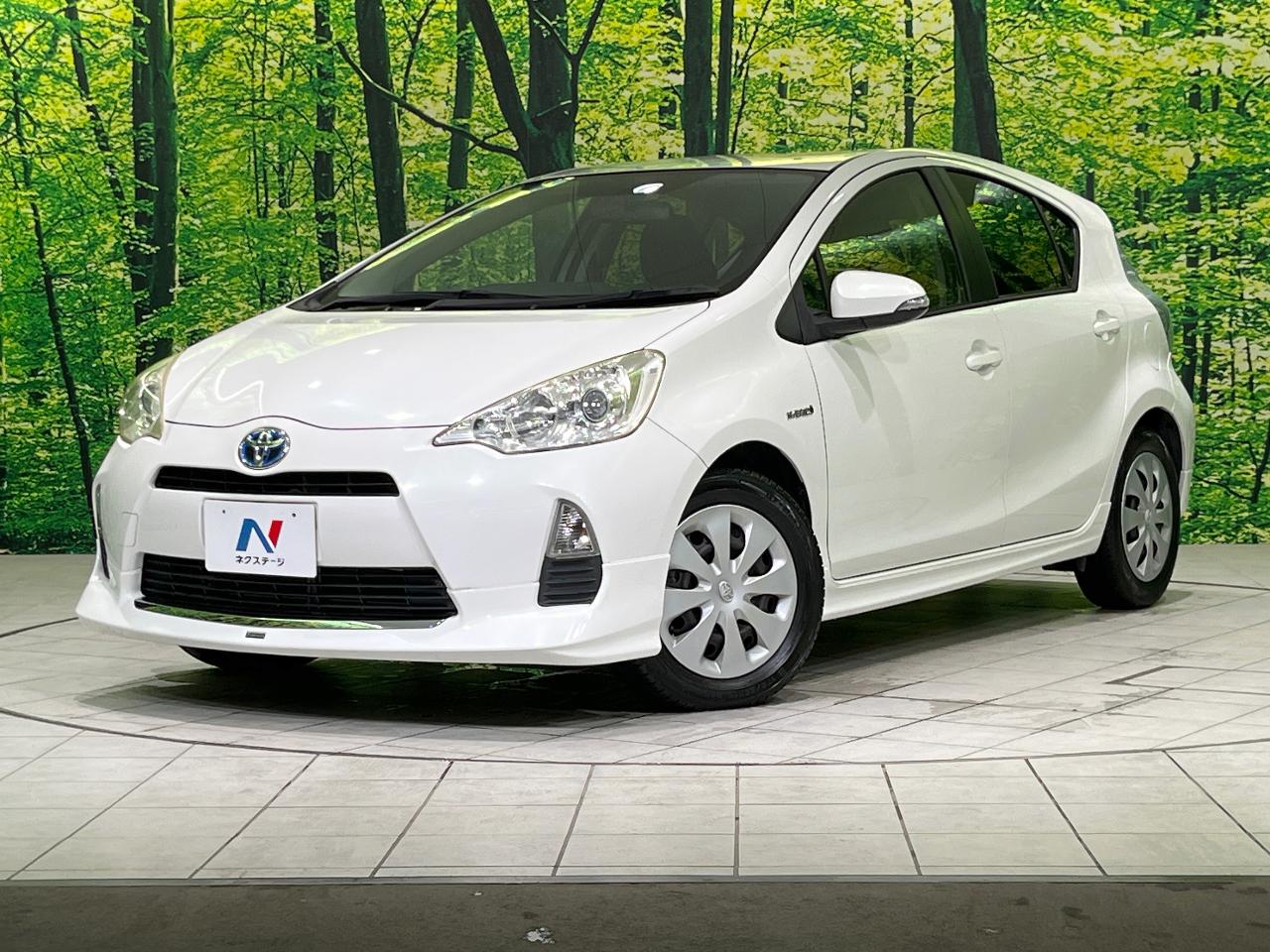 2013 Toyota Aqua S