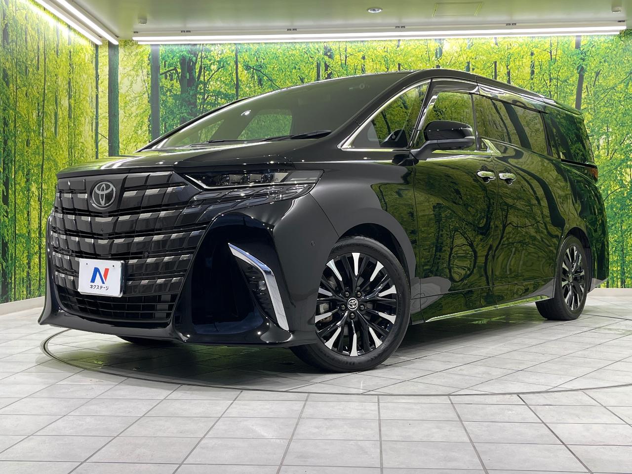 2024 Toyota Alphard Hybrid Hybrid Executive Lounge