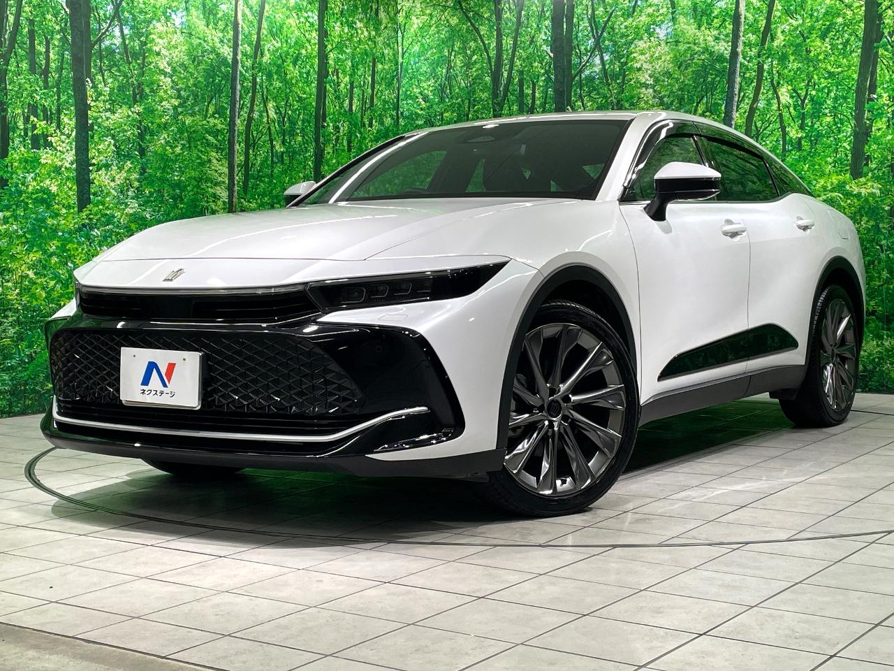 2023 Toyota Crown Crossover G Advanced Leather Package