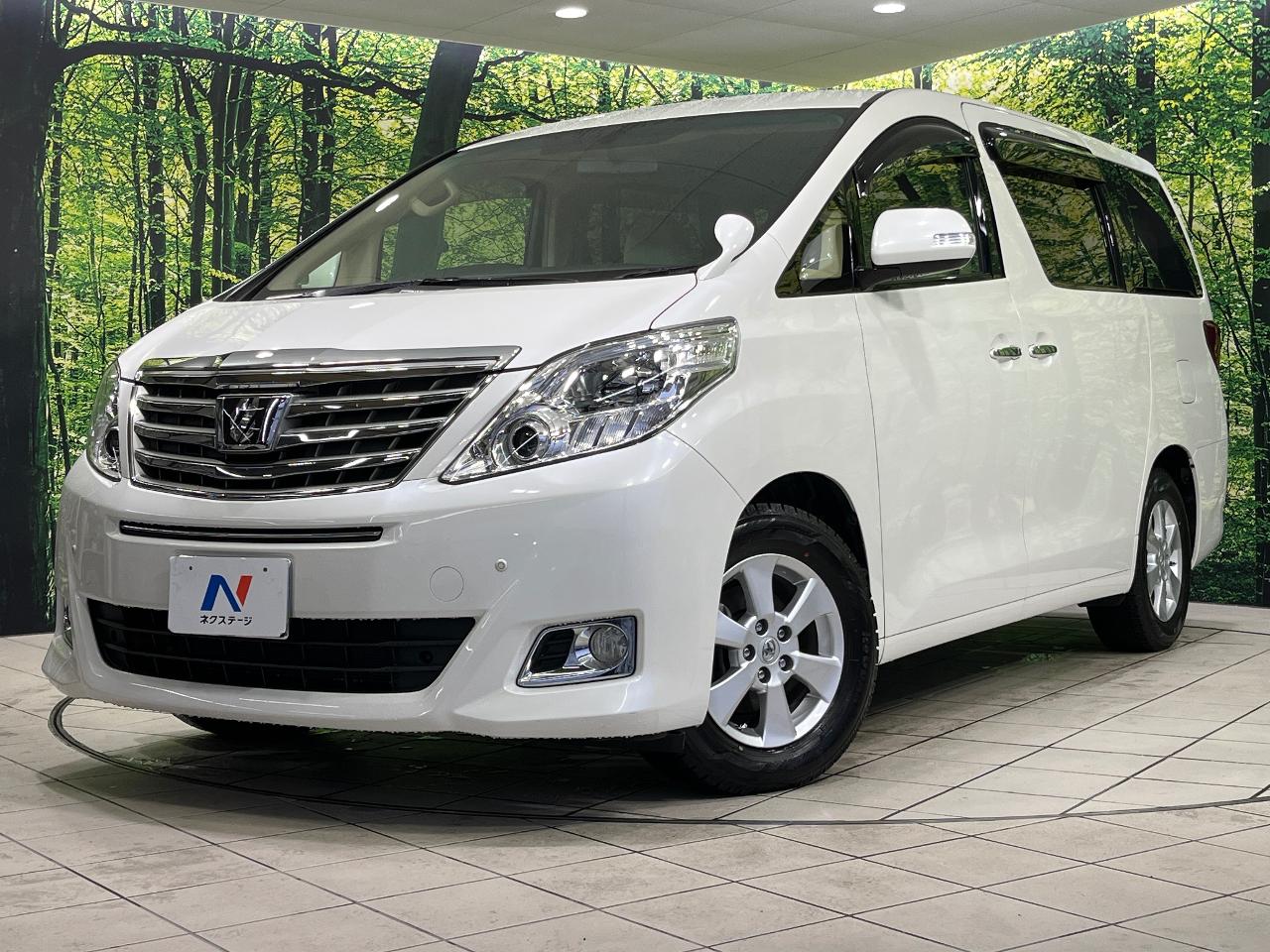2013 Toyota Alphard 240X