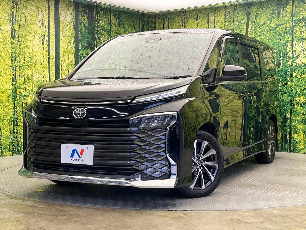 2022 Toyota Voxy S-Z