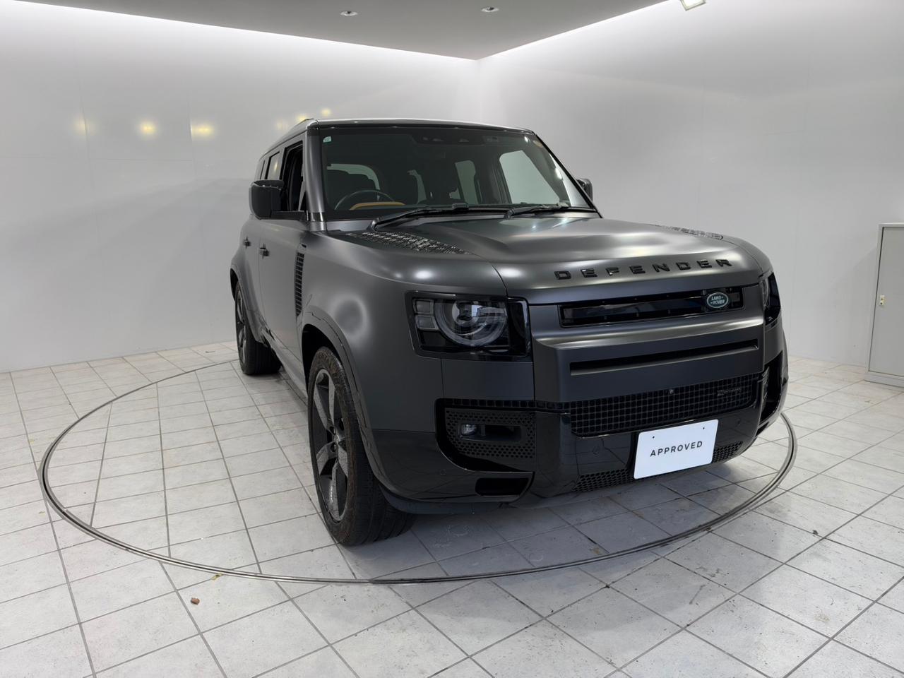 2023 Land Rover Defender5D 110X-Dynamic HSE D300 Air Suspension Equipped