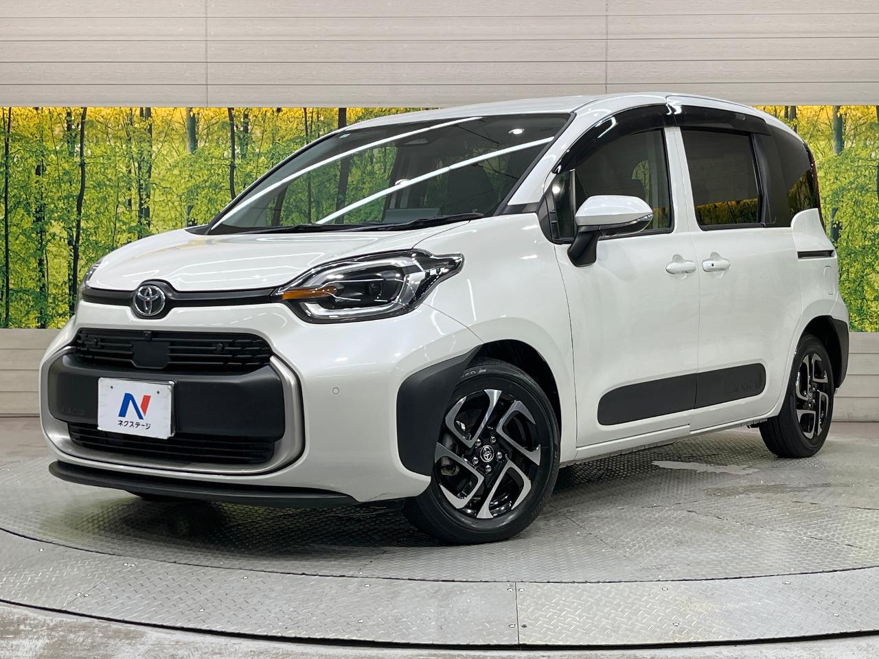 2023 Toyota Sienta Z