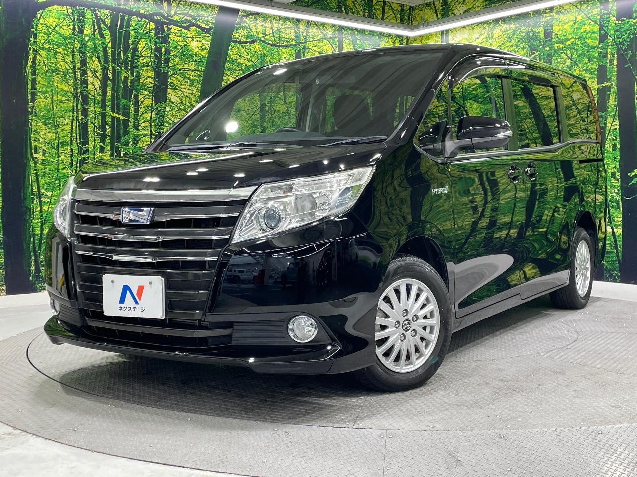 2015 Toyota Noah Hybrid Hybrid G