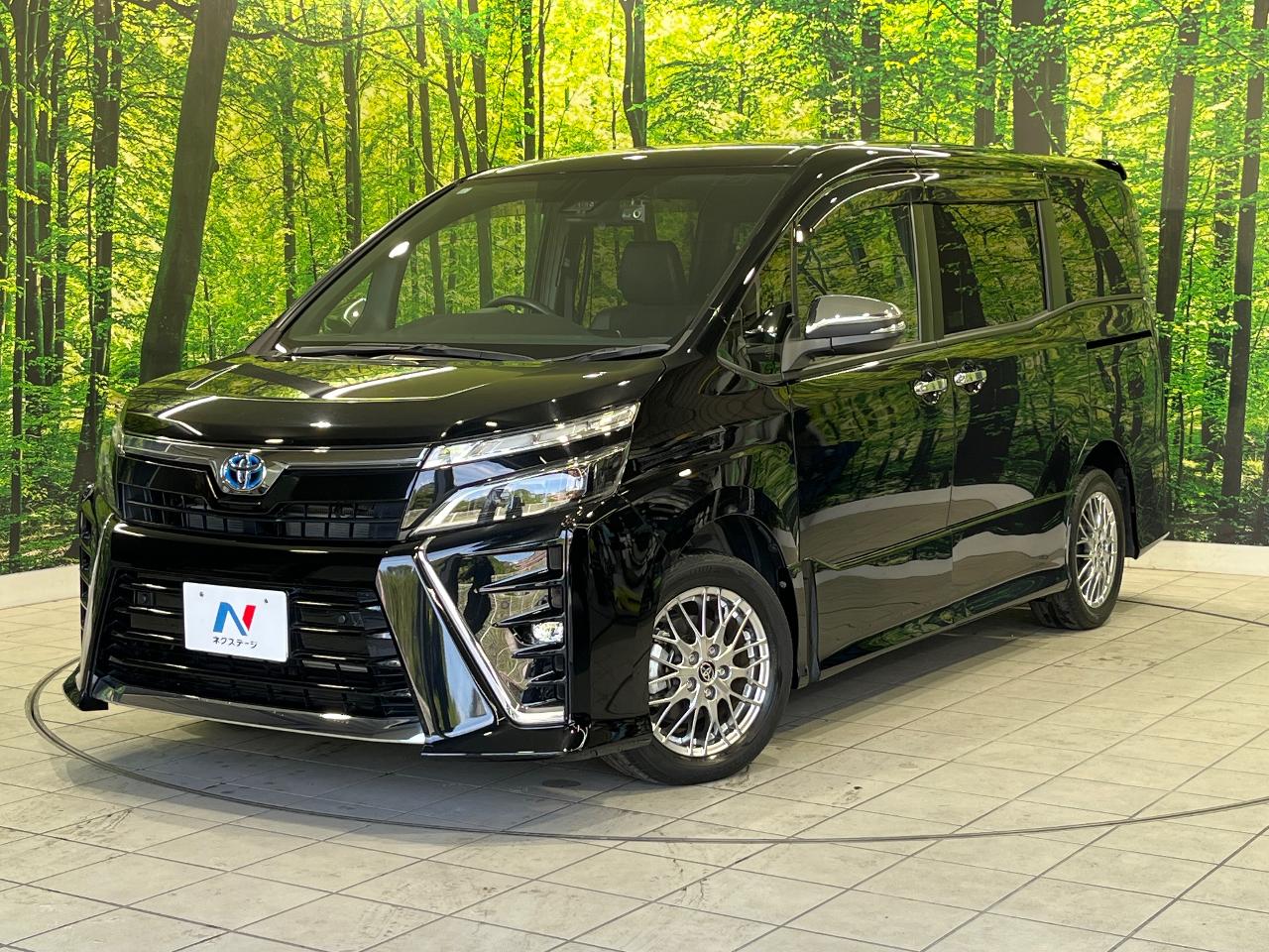 2021 Toyota Voxy Hybrid Hybrid ZS Kirameki III