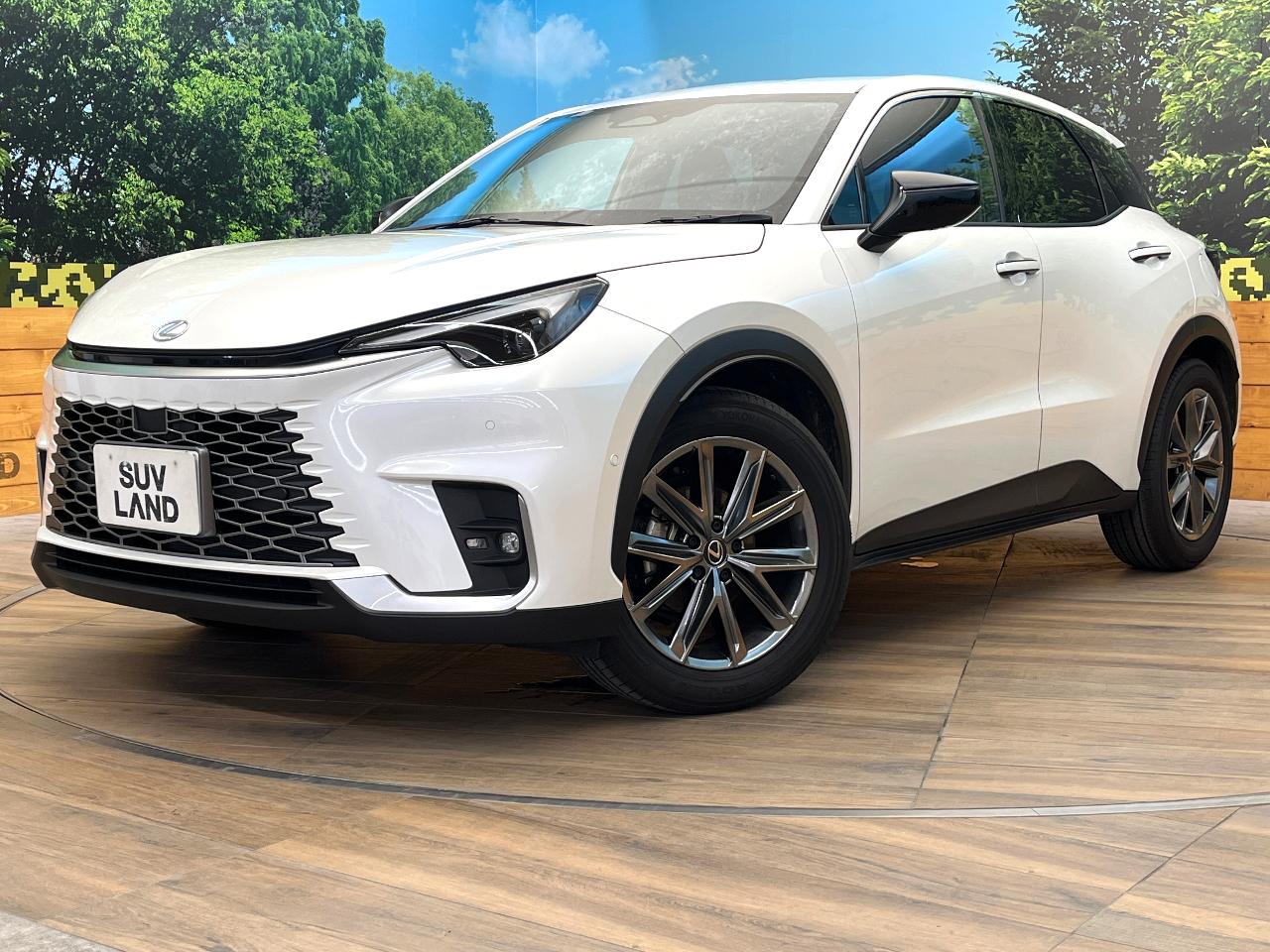 2025 Lexus LBX Hybrid Relax