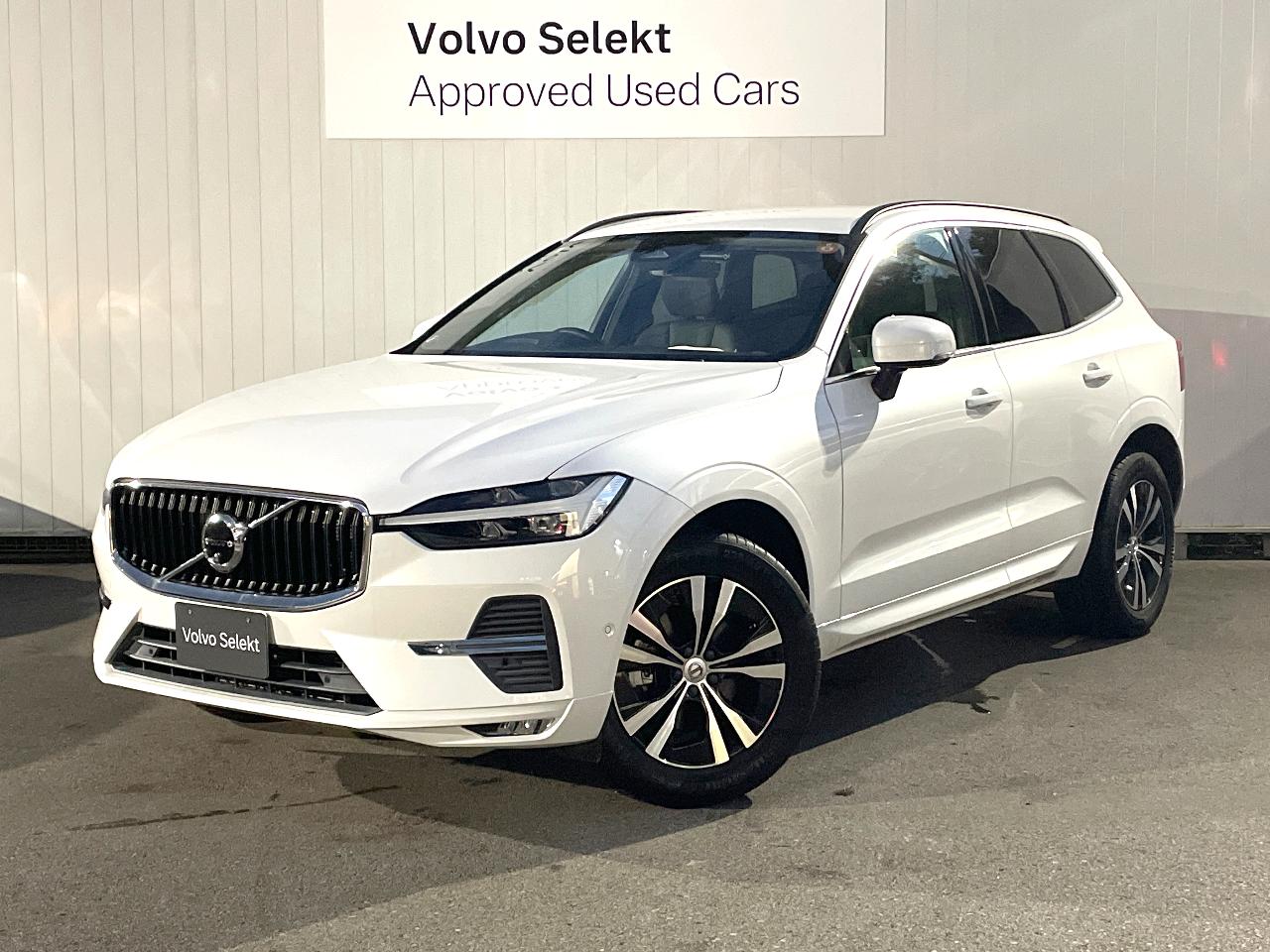2021 Volvo XC60 B5 AWD Momentum